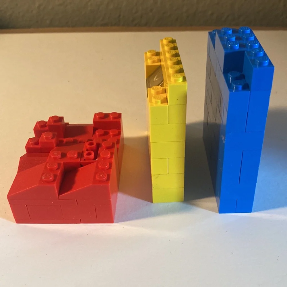 Legos. Vintage. Good Condition. - Picture 3 of 6